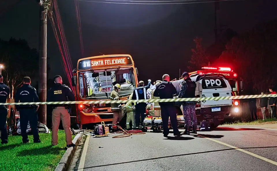 acidente viatura gm onibus santa felicidade 2
