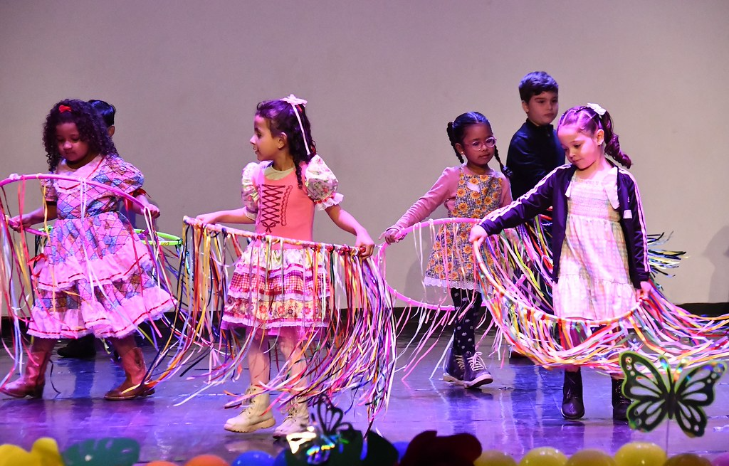 Festival de Arte reune estudantes para apresentacoes e exposicoes 1